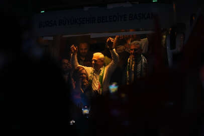 Bursa’da CHP’li Bozbey başkan seçildi; 6 ilçeyi CHP, 9 ilçeyi AK Parti, 2 ilçeyi İYİ Parti kazandı (2)