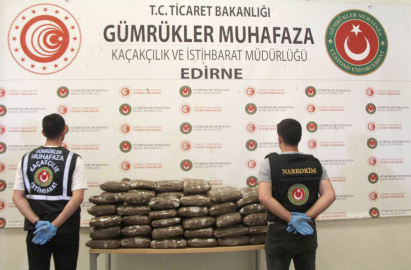 Kapıkule'de 244 kilo esrar ele geçirildi