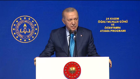 İstanbul-Cumhurbaşkanı Erdoğan: Biz eğitim öğretim meselesini siyaset üstü tutmaya özen gösteriyoruz -1