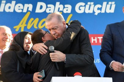 Erdoğan: Ankara'da siyasetçilik oynamak yerine gel eser siyaseti nasıl yapılırmış gör / Ek fotoğraflar