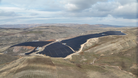 İş Bankası öz tüketim amaçlı güneş enerji santrali yatırımını devreye aldı